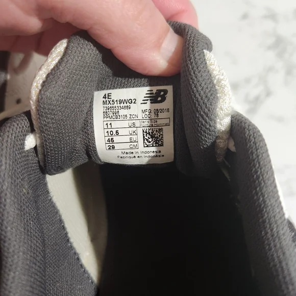 New Balance 519 Athletic Sneakers White/Grey Size 11 Like New Condition - Picture 8 of 8
